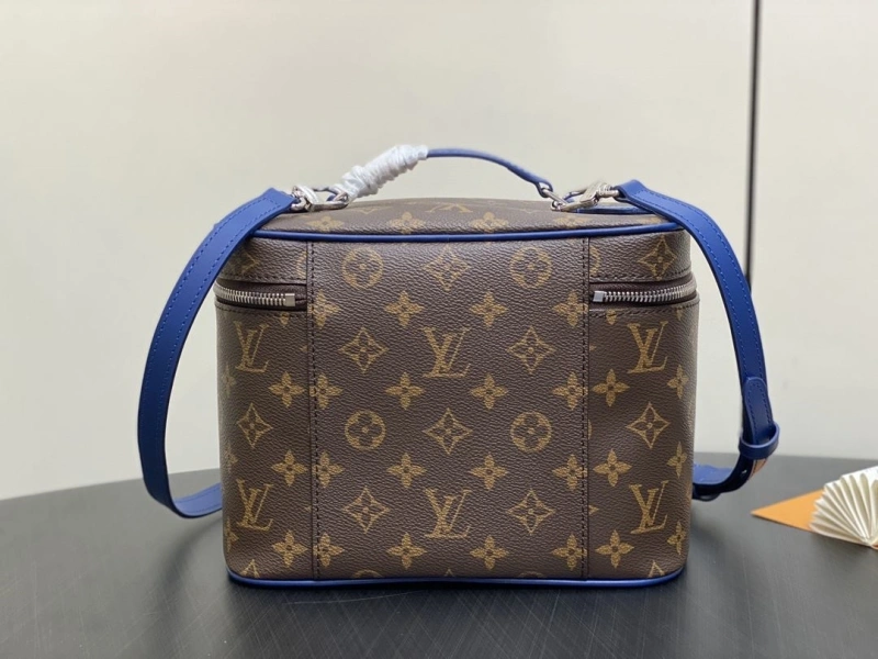 LV Cosmetic Bags 4286A-0300