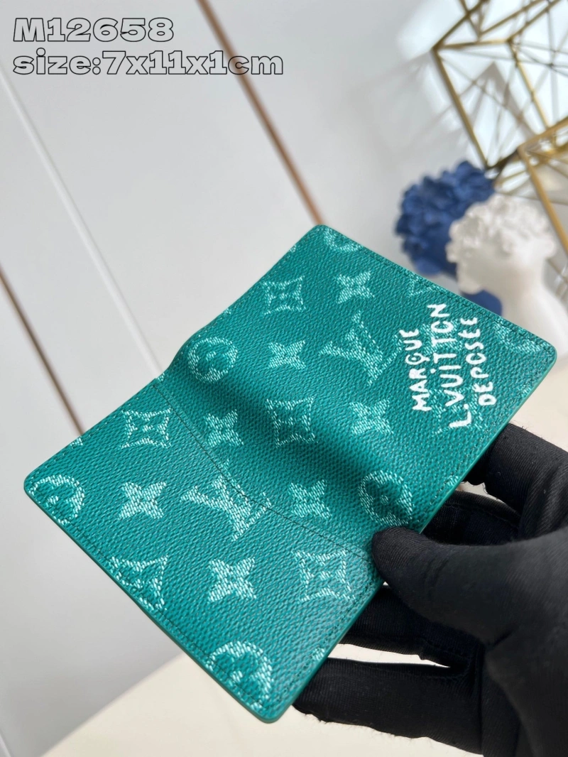 LV Wallets 4286A-0304