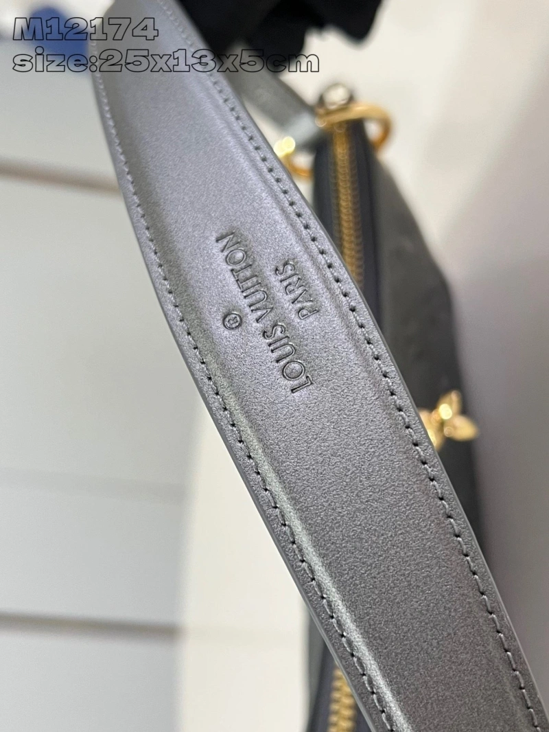 LV Top Handle Bags 4286A-0325