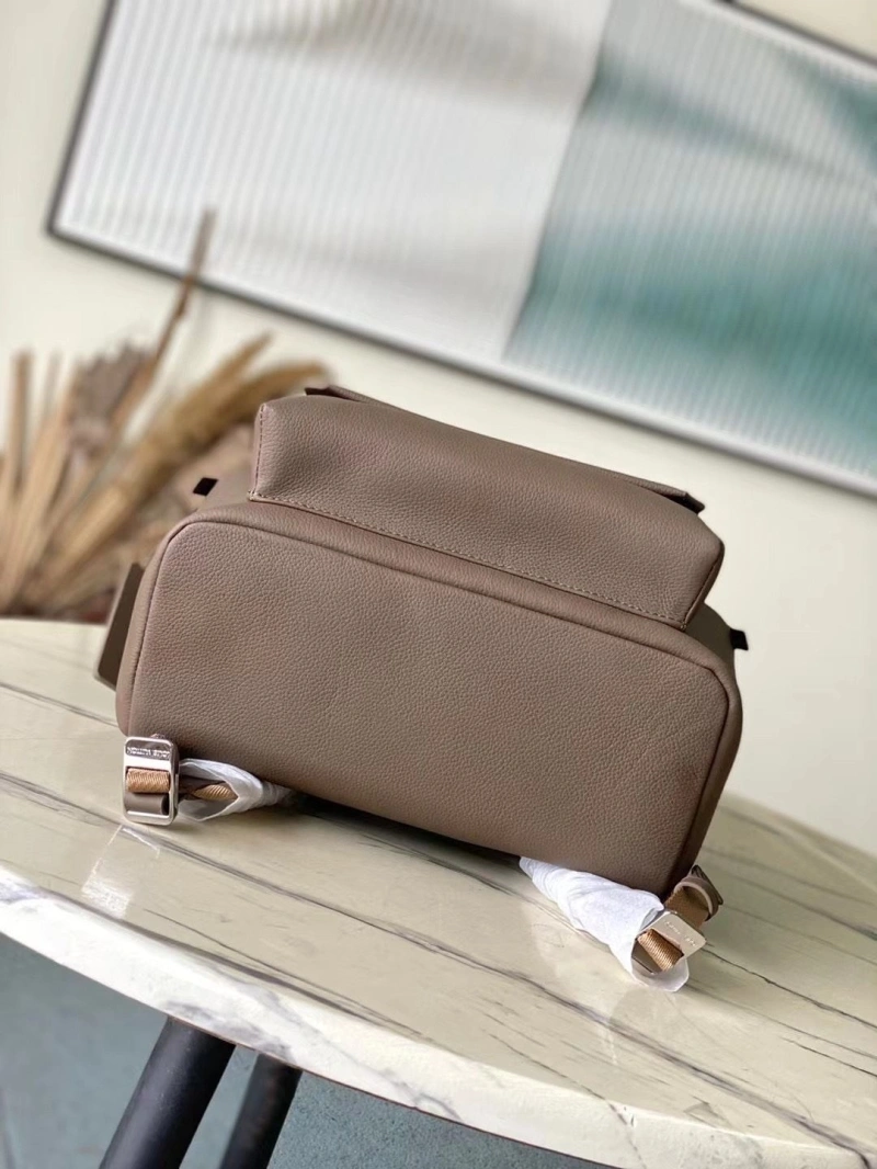 LV Backpacks 4286A-0334