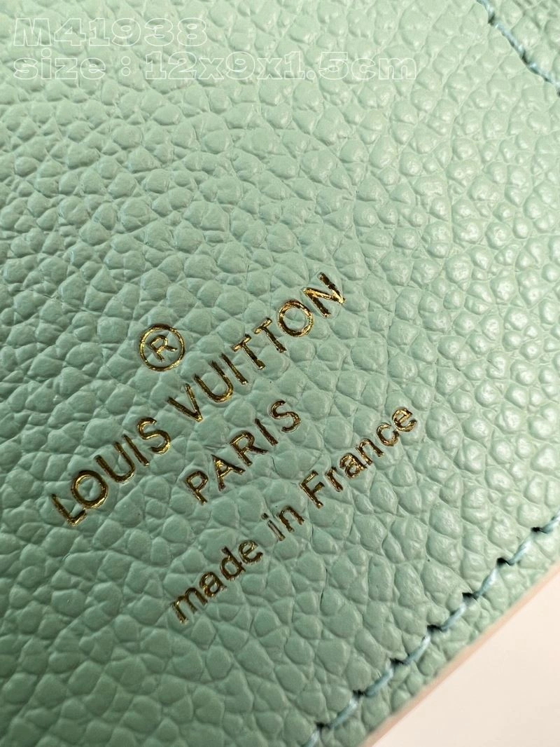 LV Wallets 4286D-0015