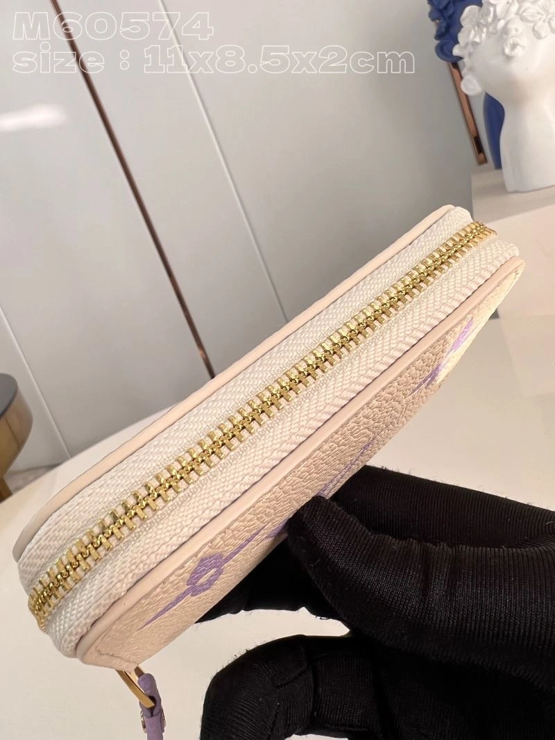 LV Wallets 4286D-0026