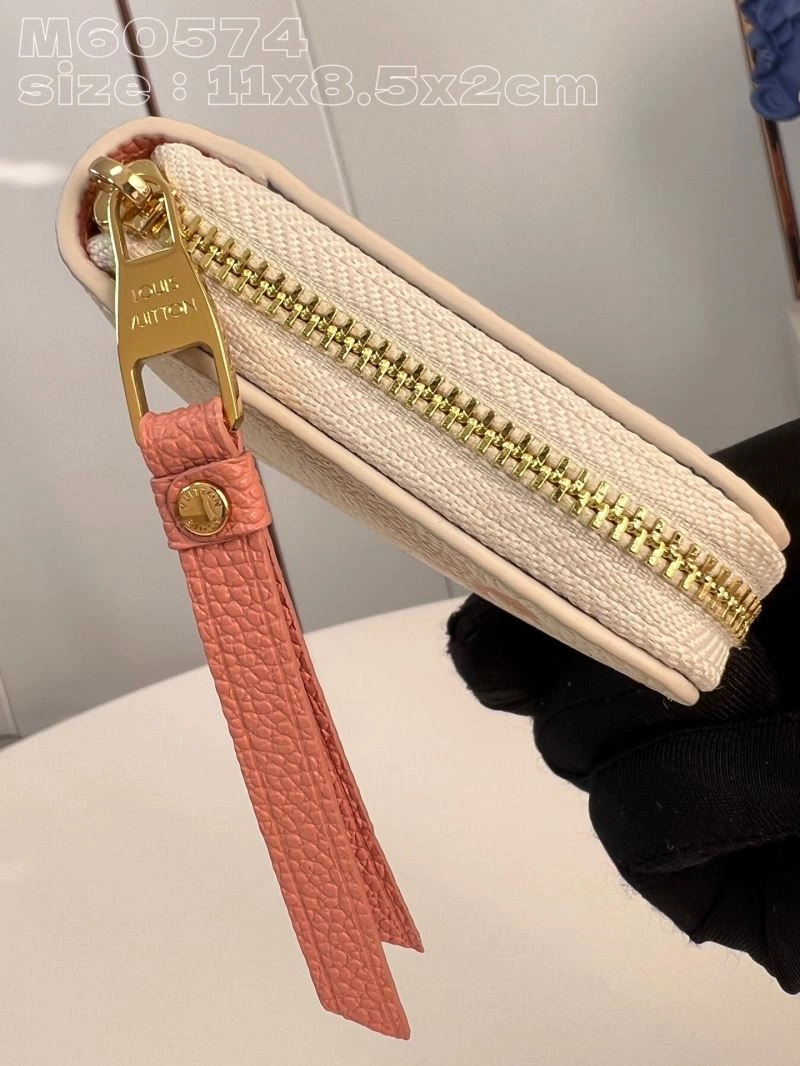 LV Wallets 4286D-0028