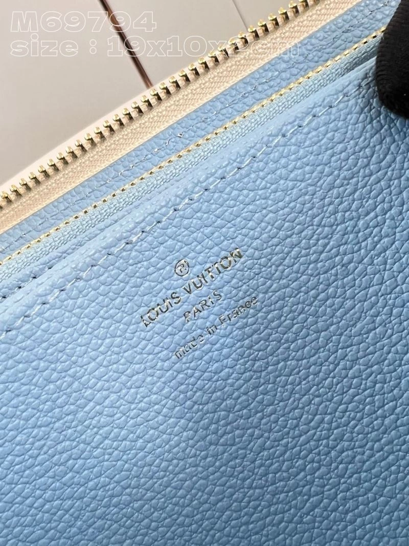 LV Wallets 4286D-0029