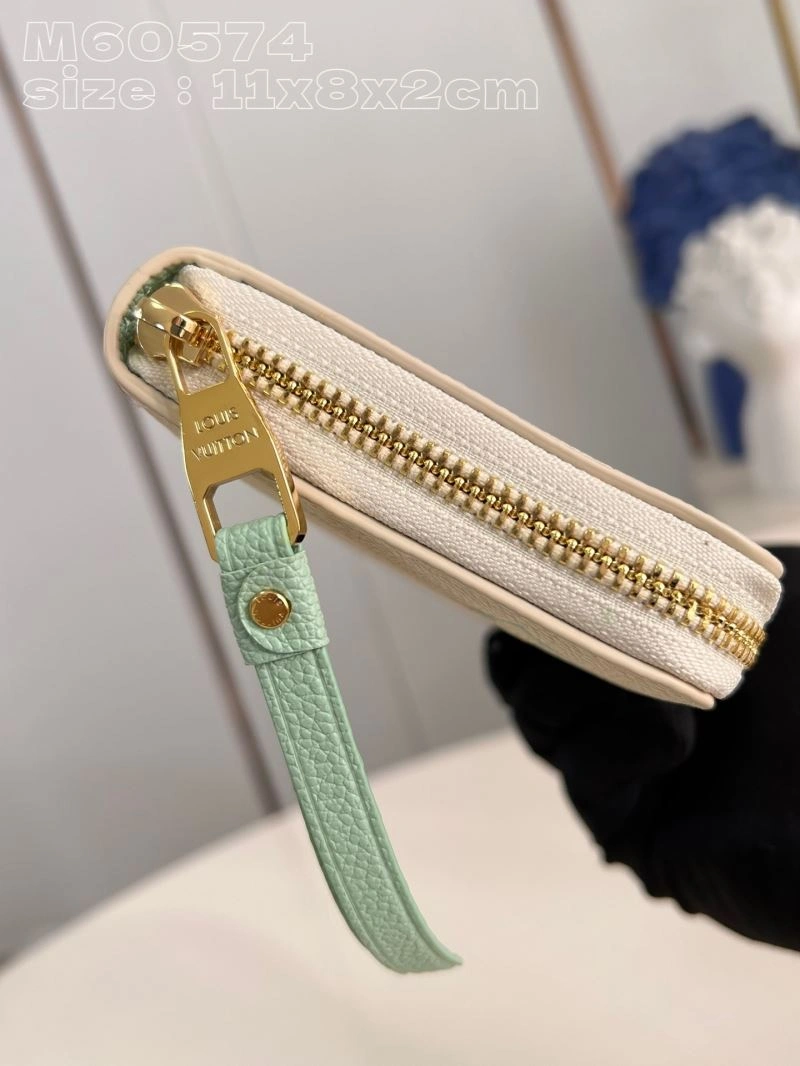 LV Wallets 4286D-0030