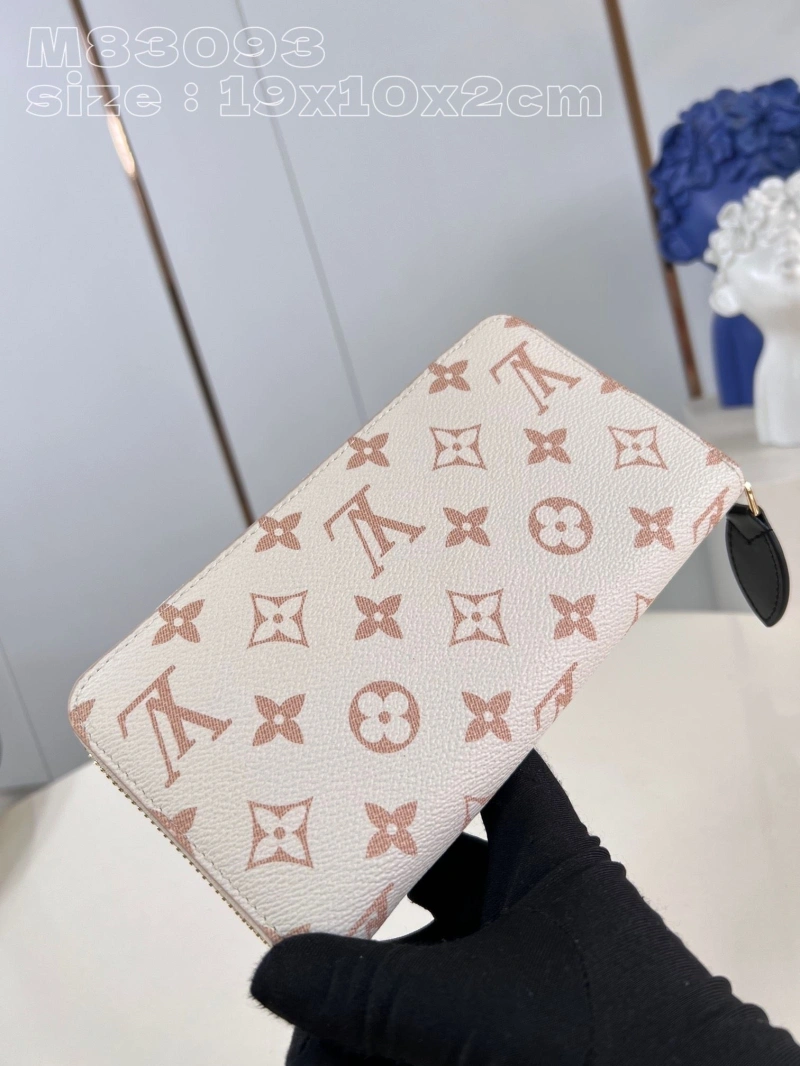 LV Wallets 4286F-0011
