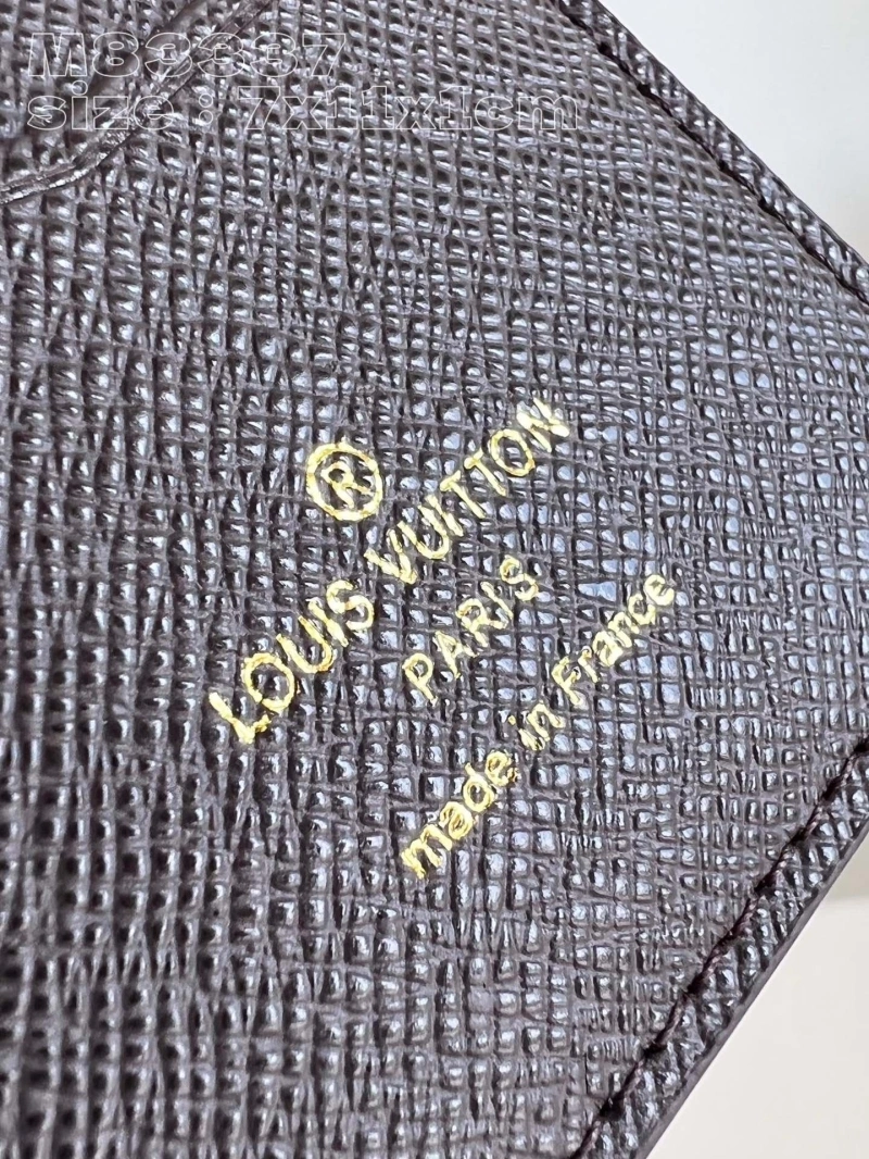 LV Wallets 4286F-0014