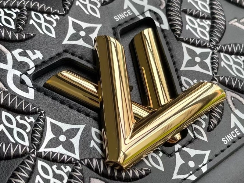 lv twist De*1m bags 4286f-0050