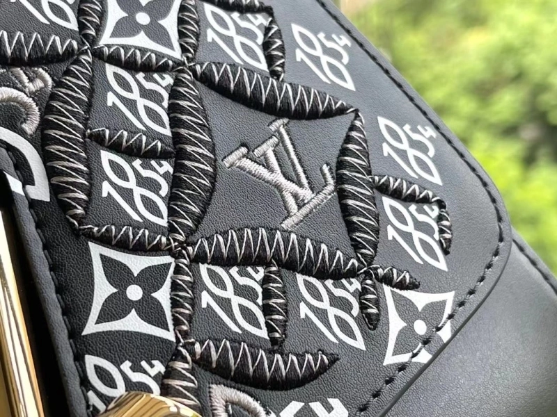 lv twist De*1m bags 4286f-0050
