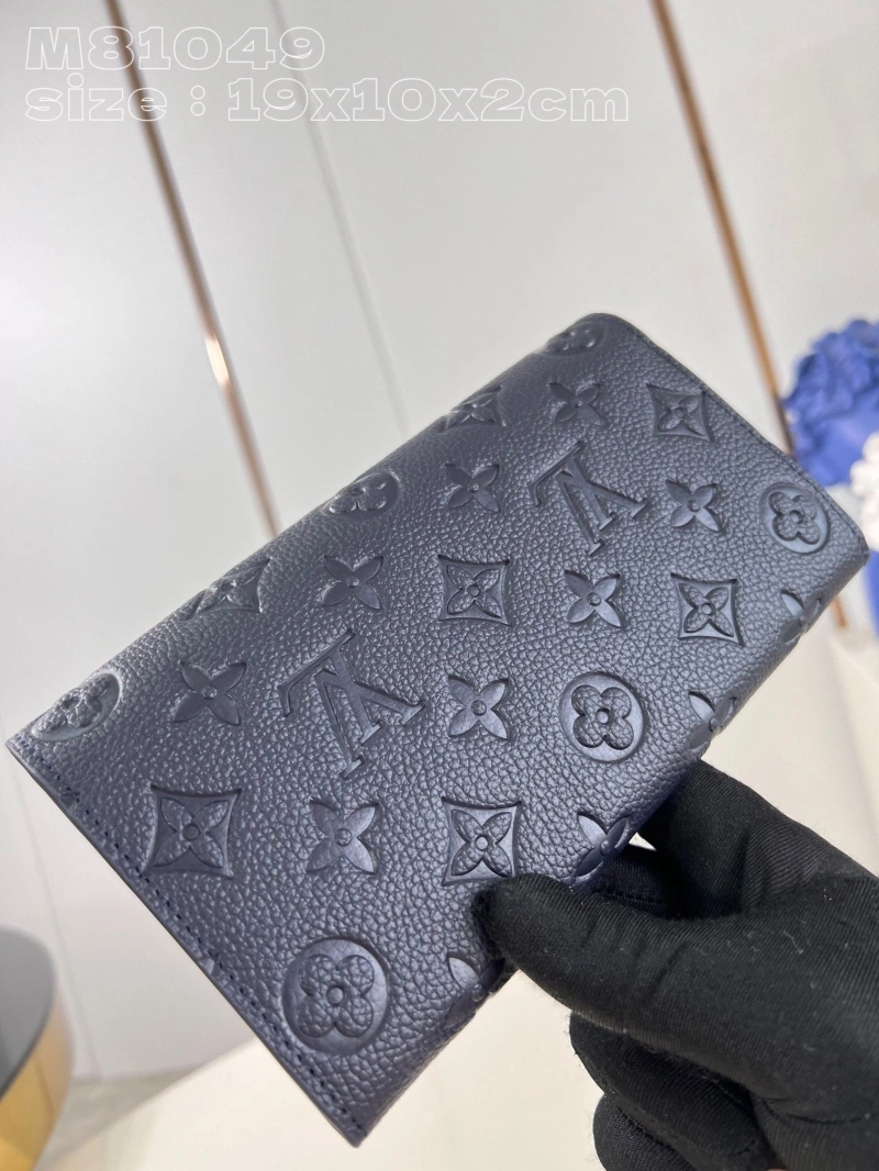 LV Wallets 4286F-0061