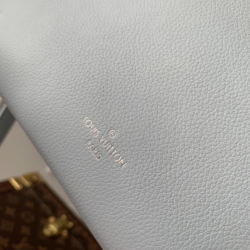 LV Box Bags 4286G-0032