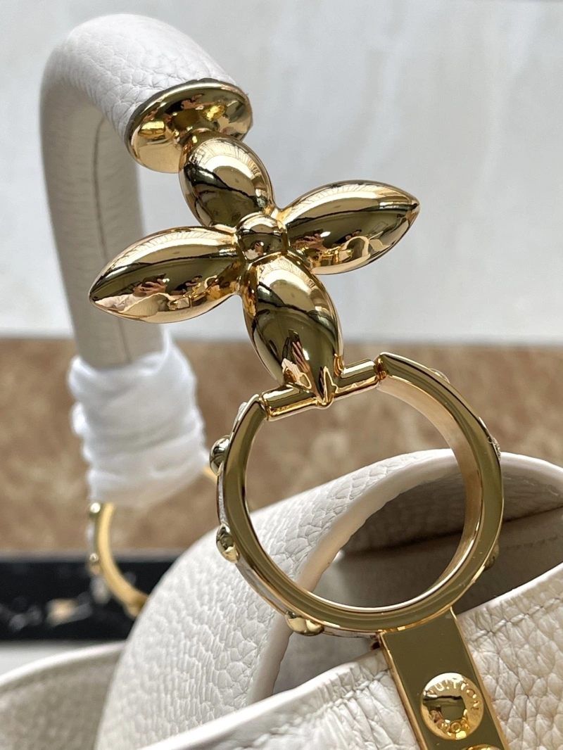 LV Capucines Bags 4286G-0034