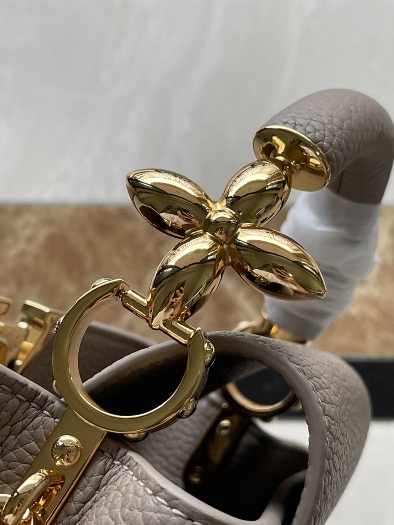 LV Capucines Bags 4286G-0035