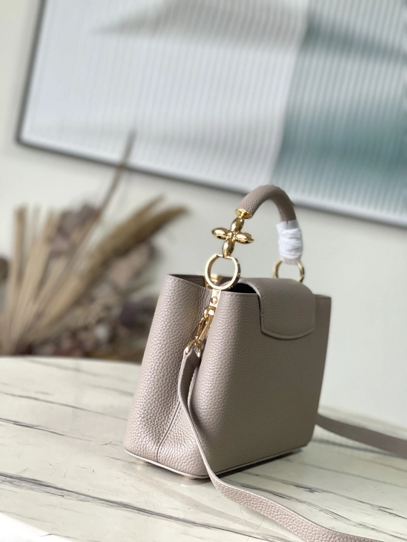 LV Capucines Bags 4286G-0036