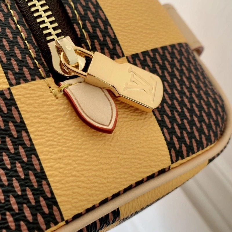 LV Box Bags 4286G-0105