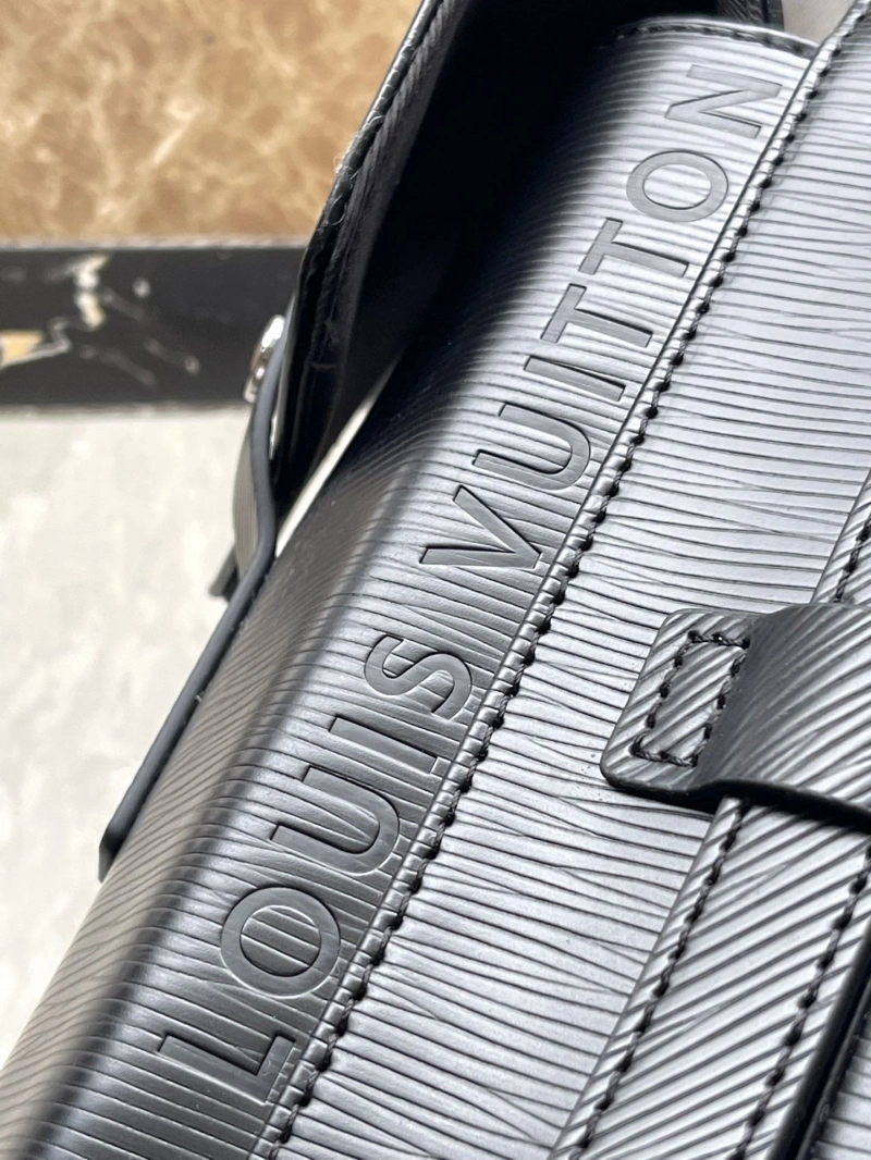 LV Backpacks 4286G-0113