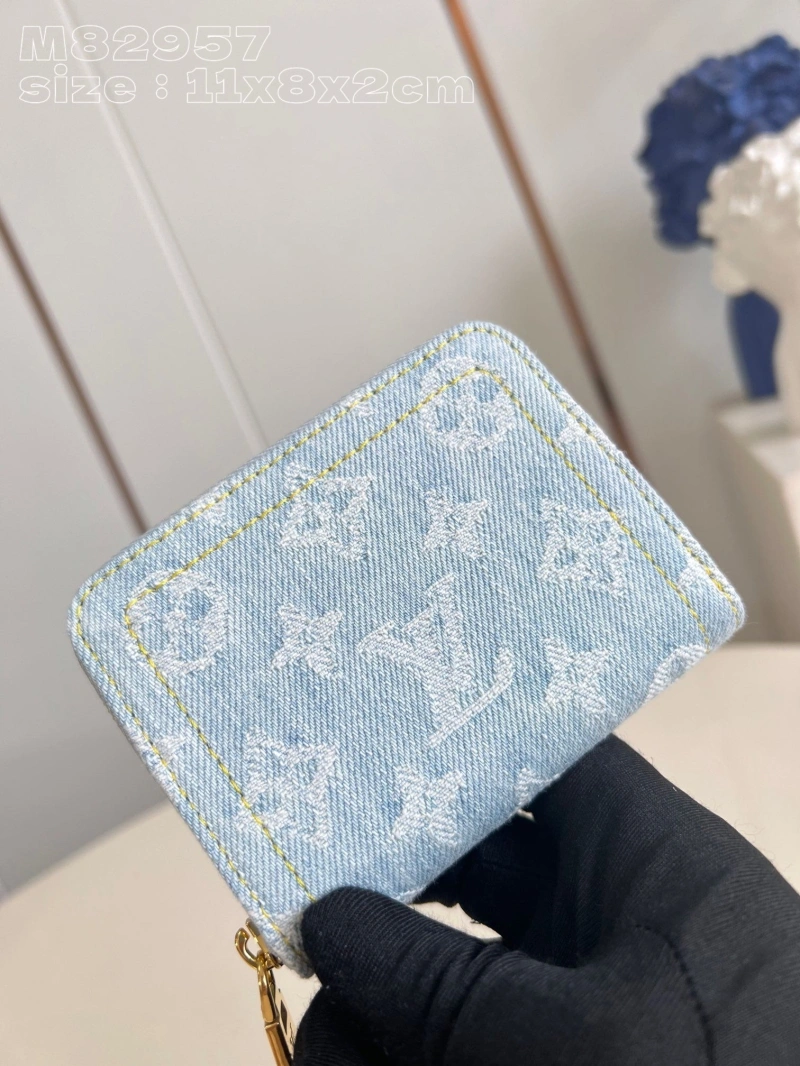 LV Wallets 4286G-0130