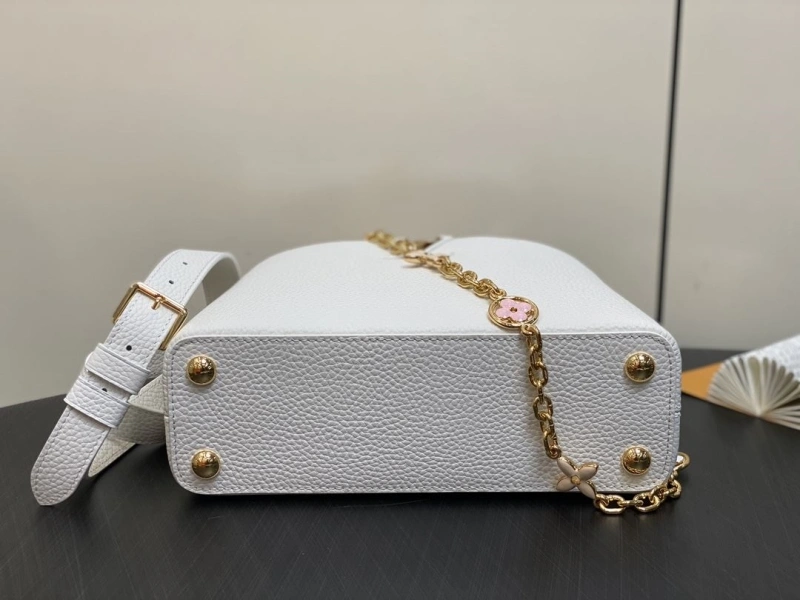 LV Capucines Bags 4286G-0147