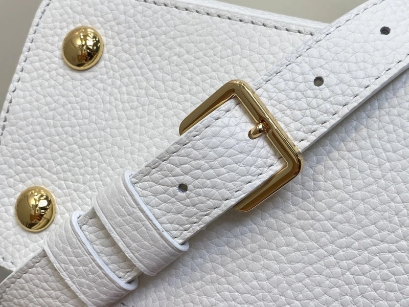LV Capucines Bags 4286G-0148