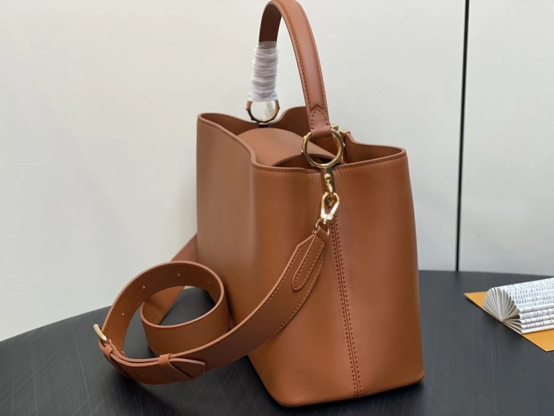 LV Capucines Bags 4286G-0149