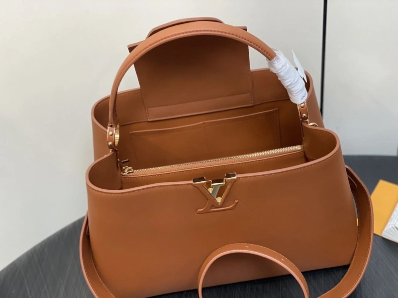 LV Capucines Bags 4286G-0149