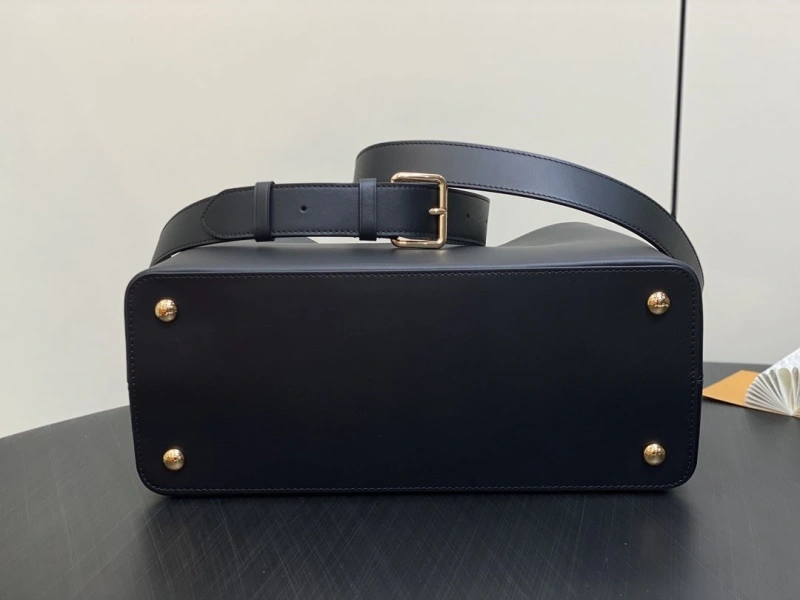 LV Capucines Bags 4286G-0150