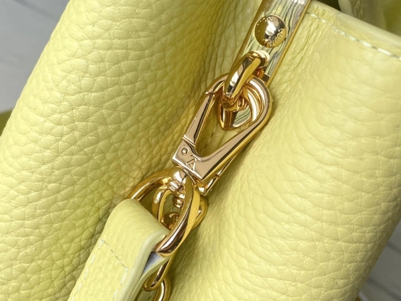 LV Capucines Bags 4286G-0219