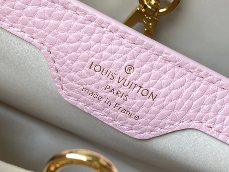 LV Capucines Bags 4286G-0223