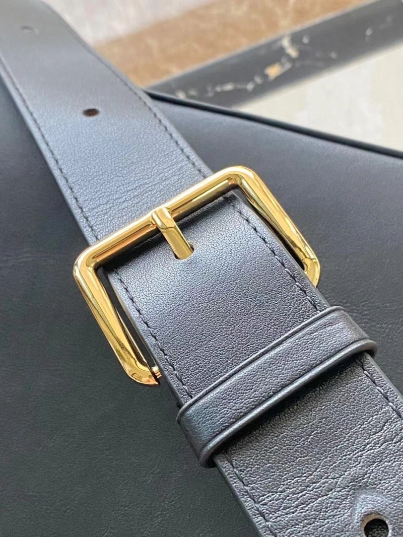 LV Capucines Bags 4286G-0255