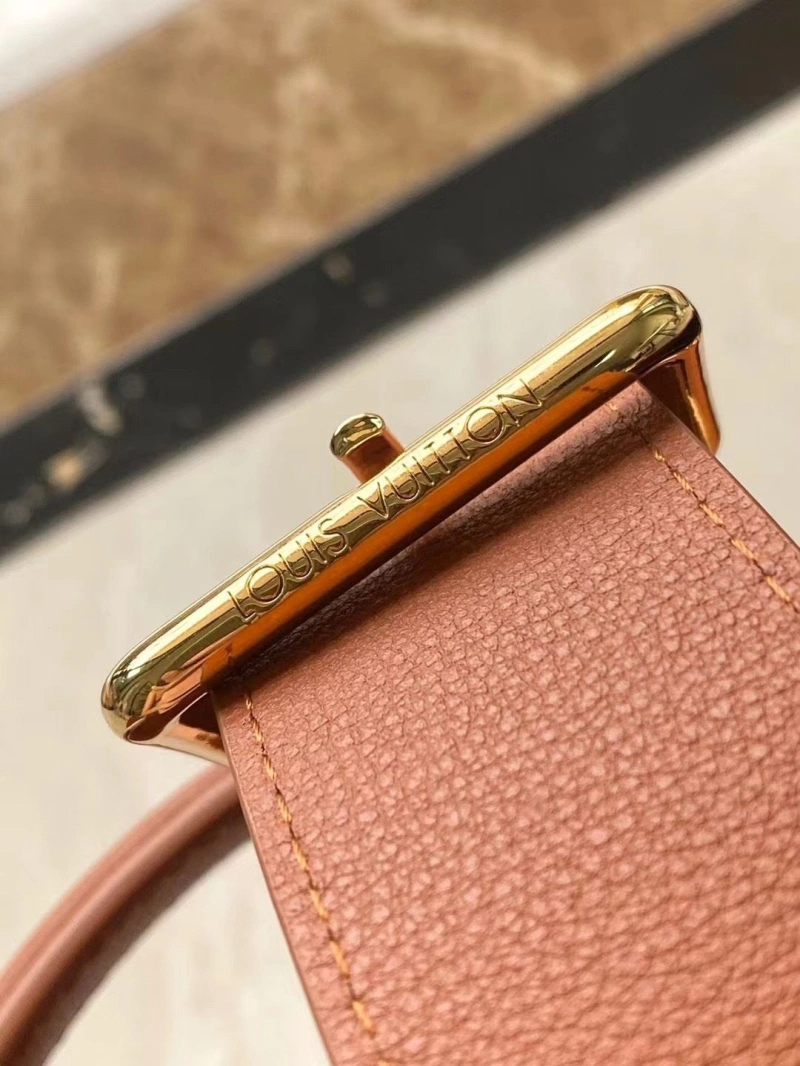 LV Capucines Bags 4286G-0256