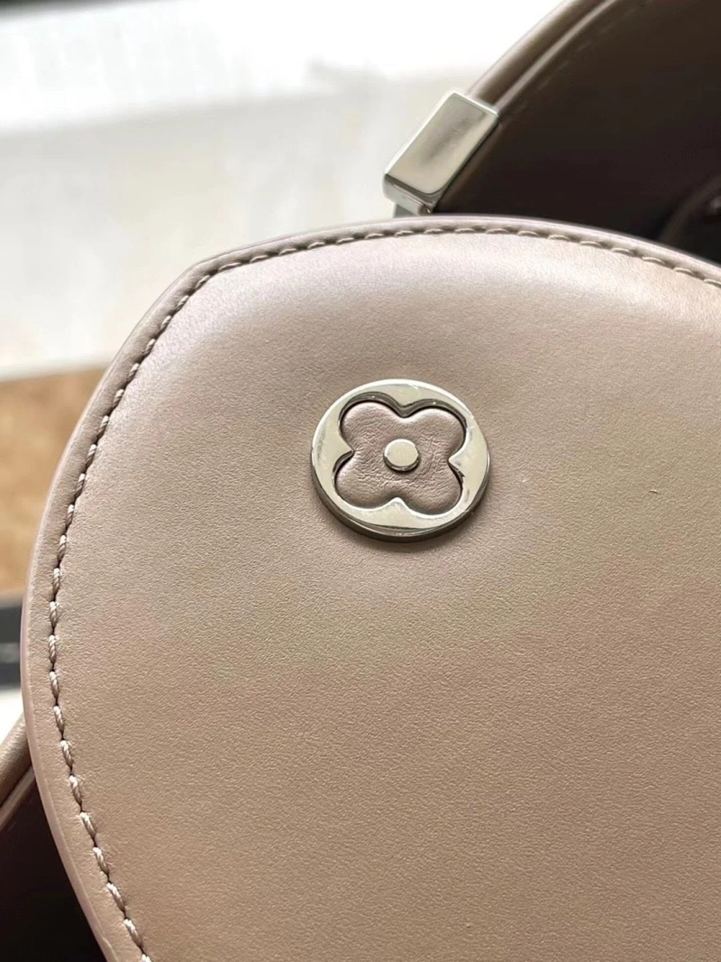 LV Top Handle Bags 4286G-0260