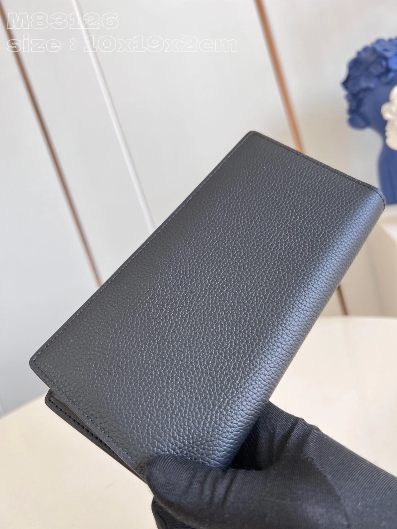 LV Wallets 4286G-0269