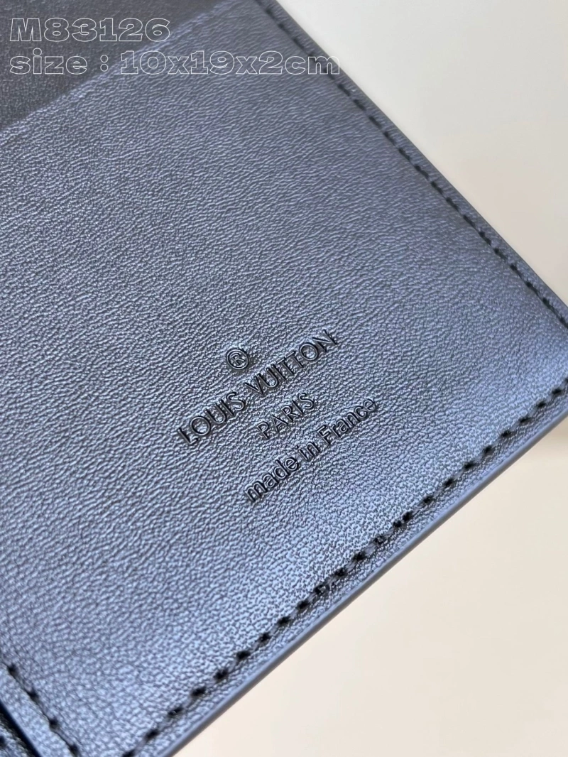 LV Wallets 4286G-0269