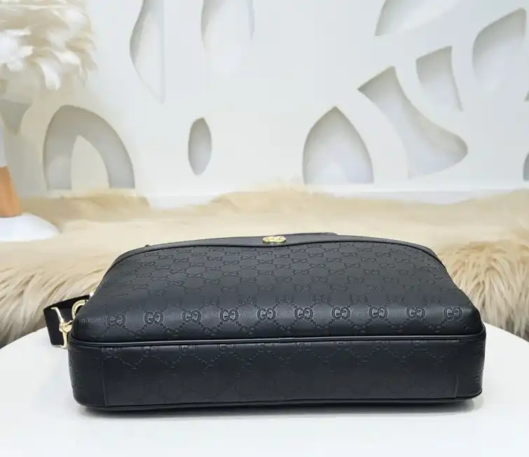 mens Gvc*1 briefcases 4288-0057