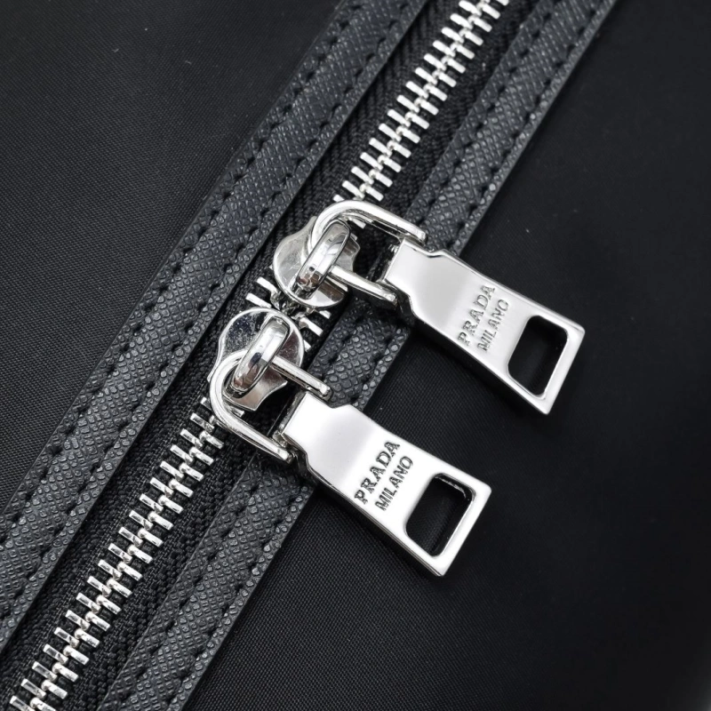 Pra*a travel bags 4288-0070