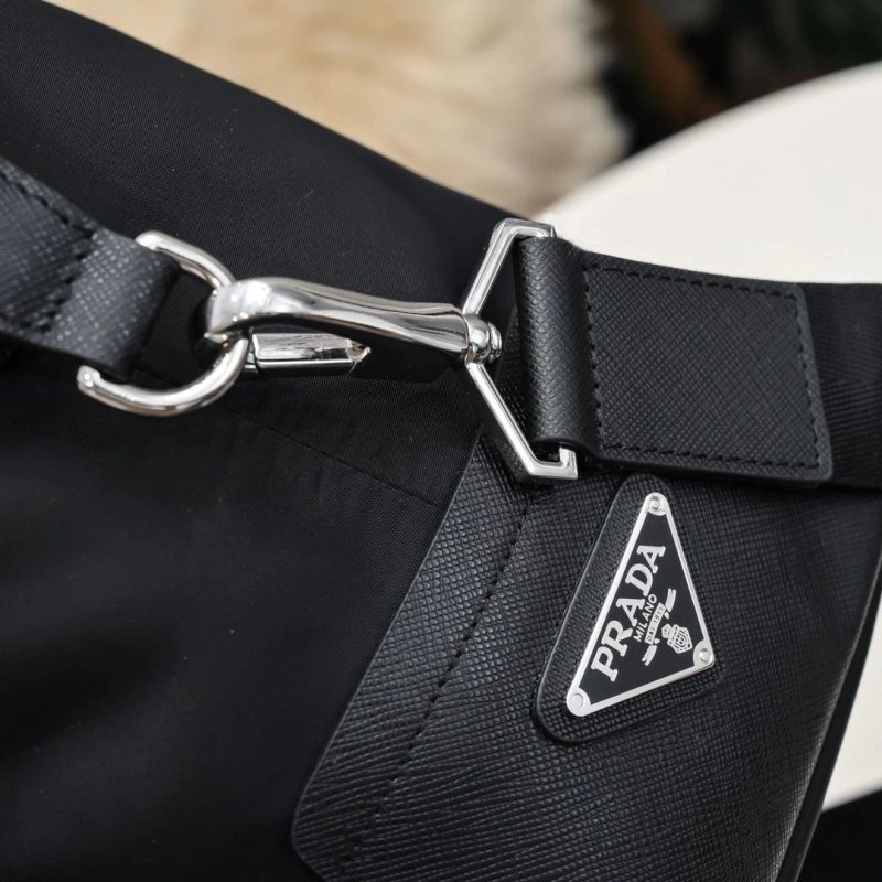 Pra*a travel bags 4288-0070