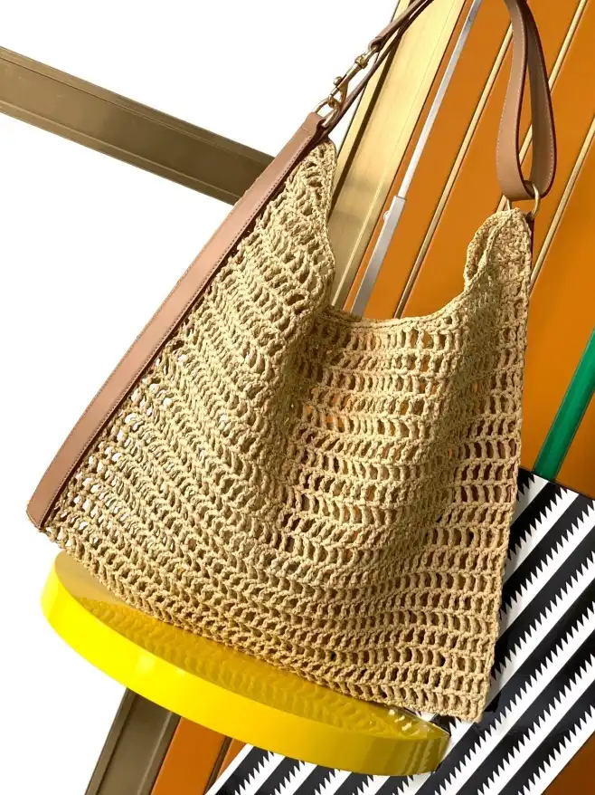 Gvc*1 top handle bags 4334b-0011