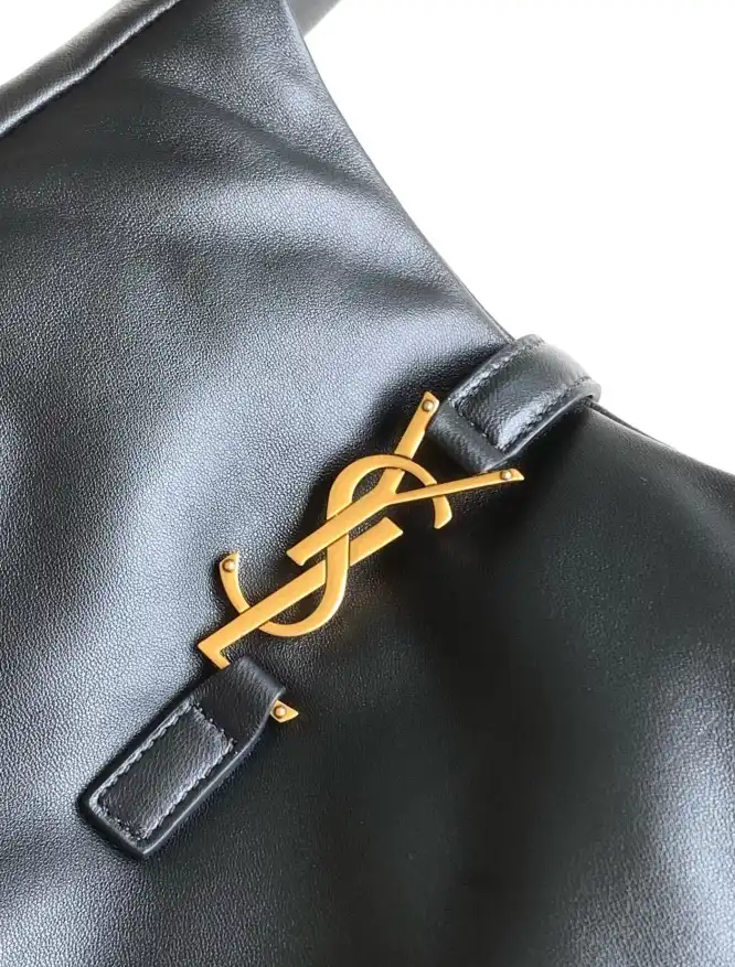 Gvc*1 top handle bags 4334b-0012