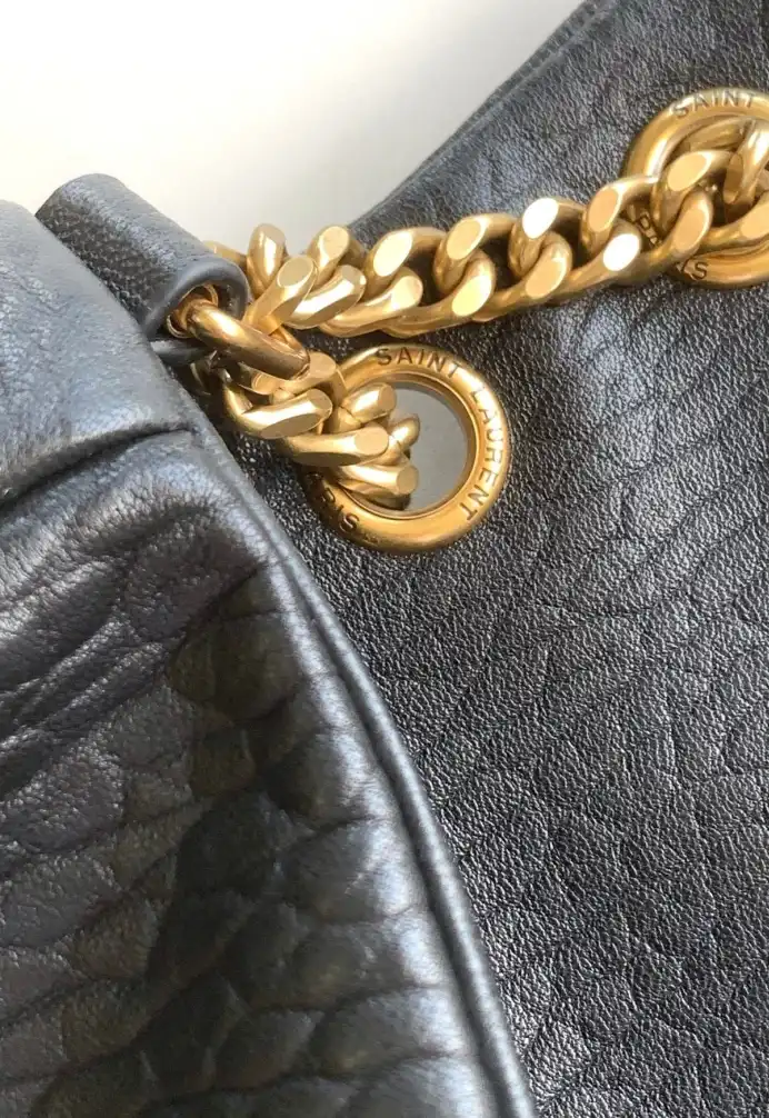 Gvc*1 satchel bags 4334b-0018