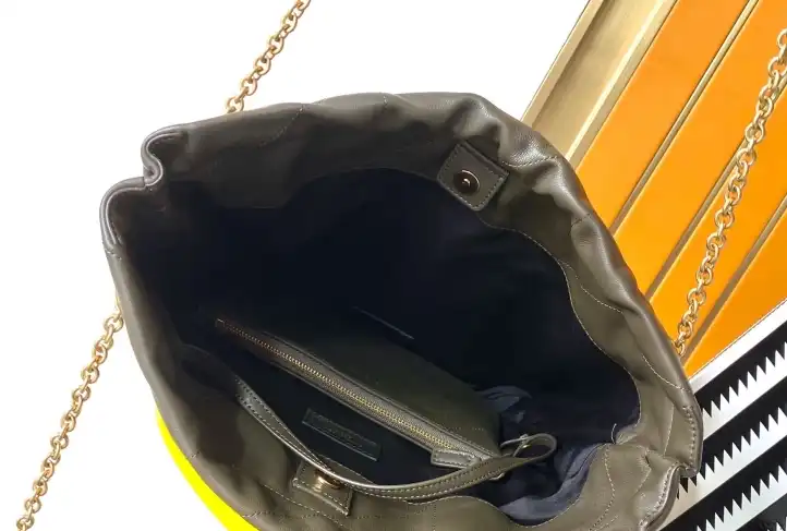 Gvc*1 top handle bags 4334b-0026