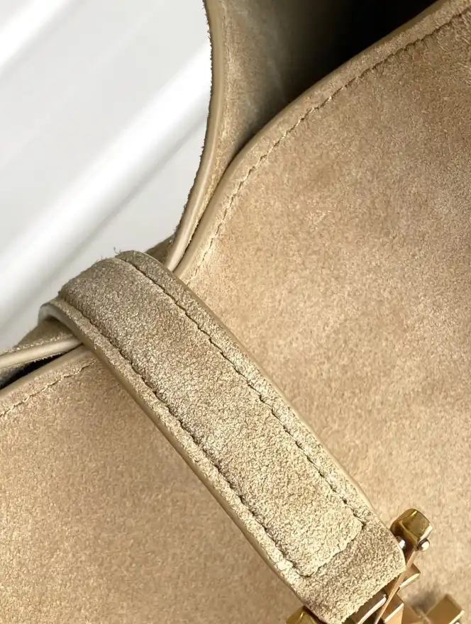 Gvc*1 top handle bags 4334b-0039