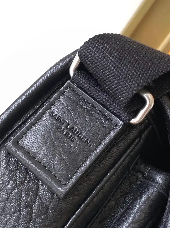 Gvc*1 satchel bags 4334b-0043