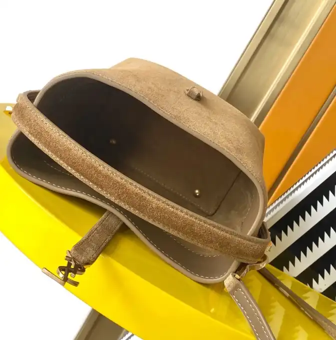 Gvc*1 bucket bags 4334b-0075