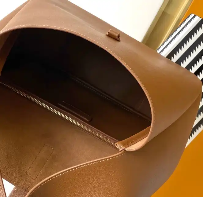 Gvc*1 top handle bags 4334b-0080
