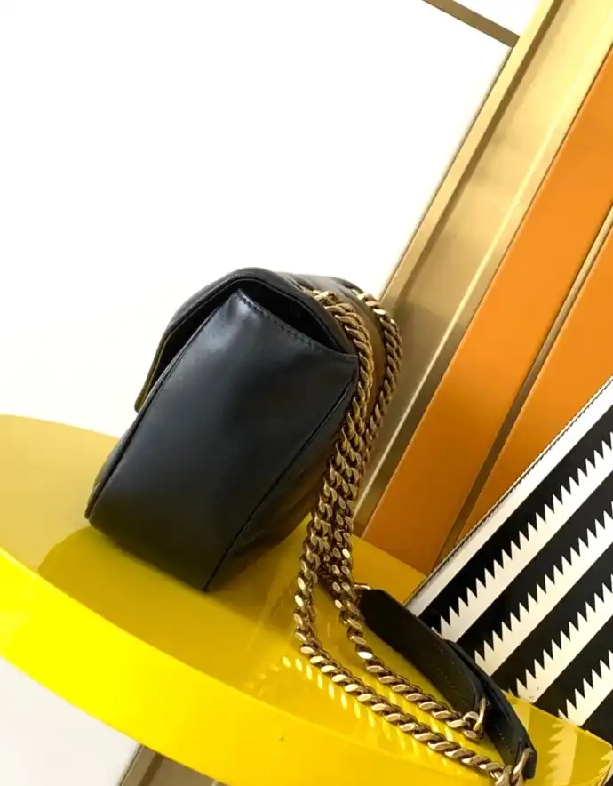 Gvc*1 satchel bags 4334b-0088