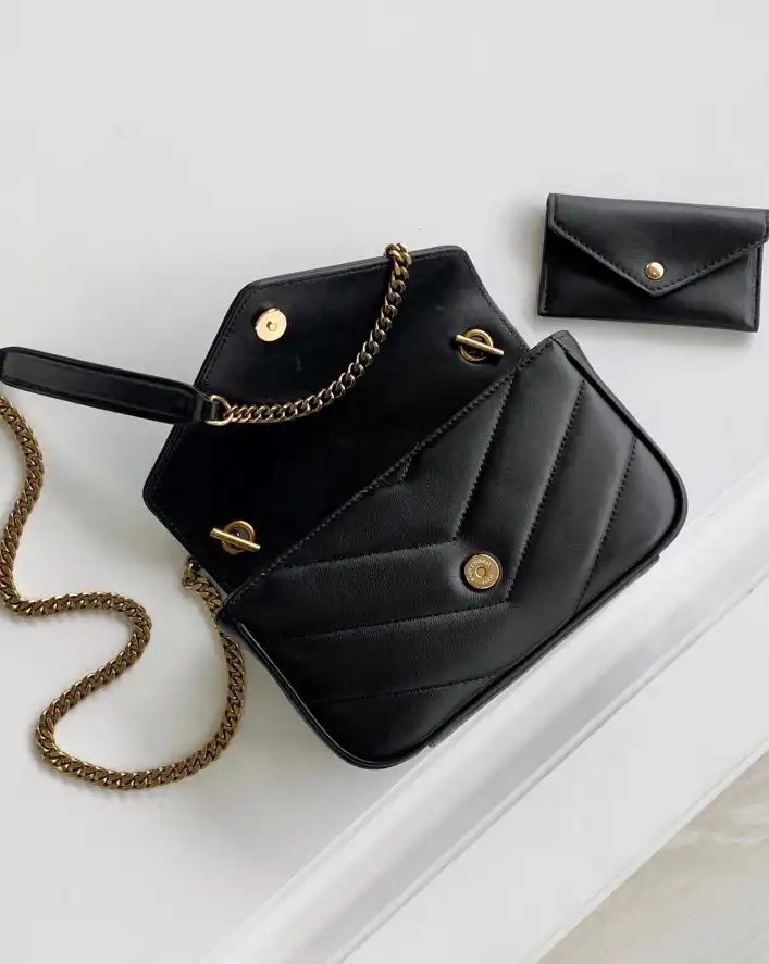 Gvc*1 satchel bags 4334b-0090