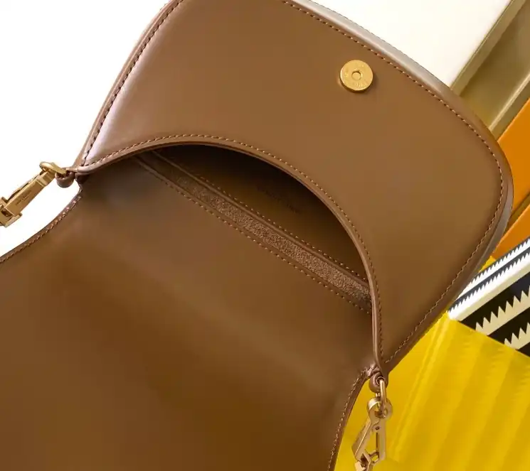 Gvc*1 top handle bags 4334b-0094