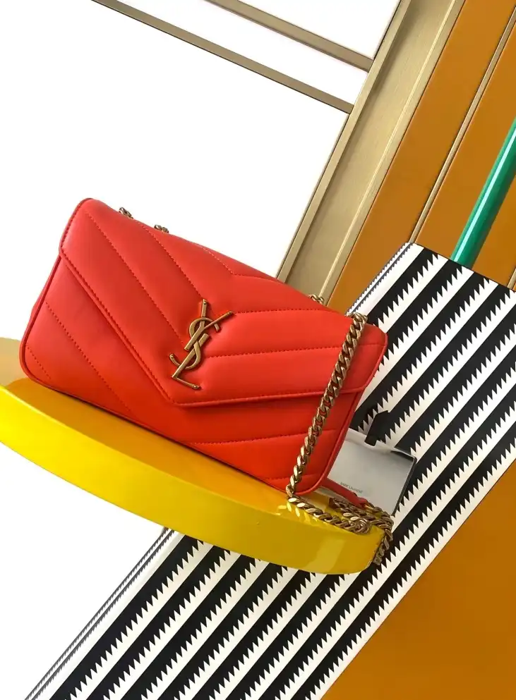 Gvc*1 top handle bags 4334b-0100