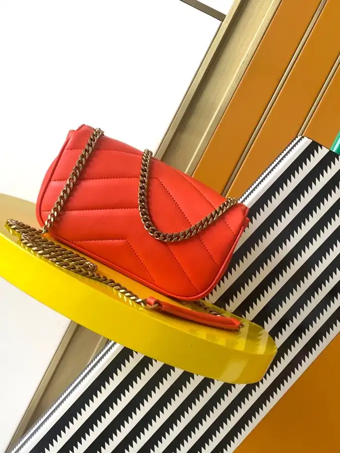 Gvc*1 satchel bags 4334b-0101