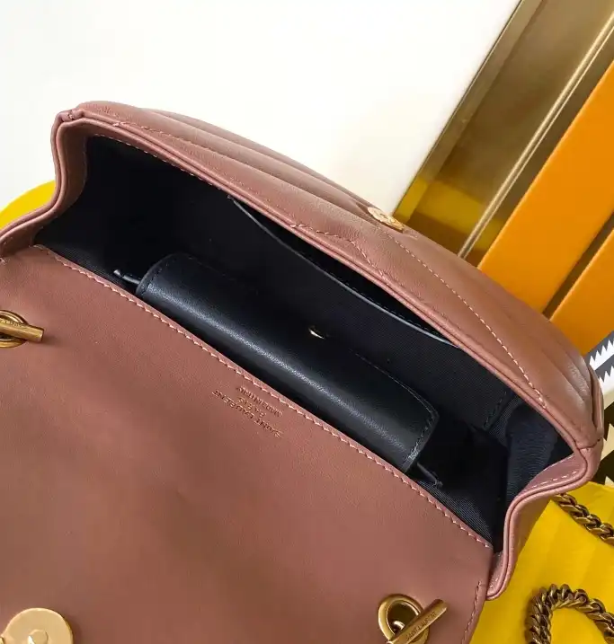 Gvc*1 satchel bags 4334b-0104